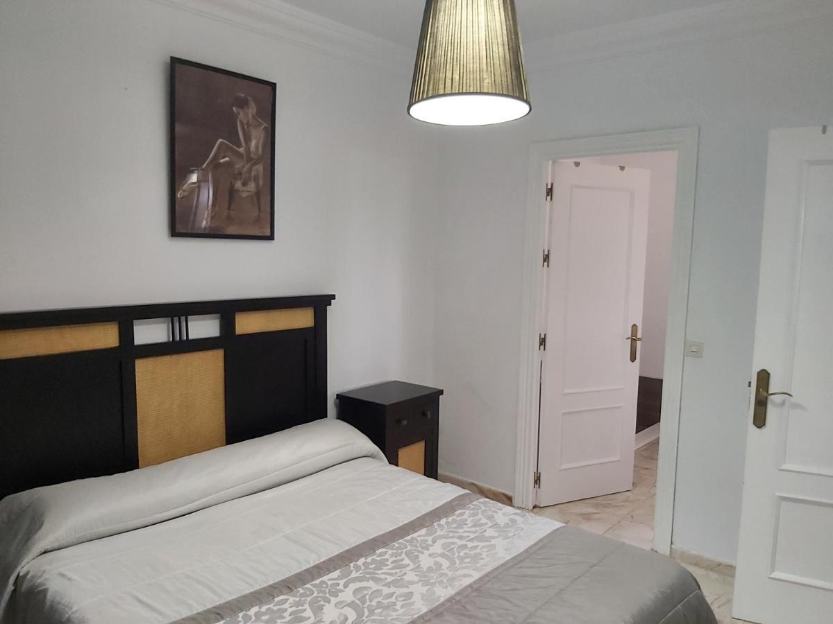 Вилла Casa Selene Эль-Пуэрто-де-Санта-Мария Экстерьер фото